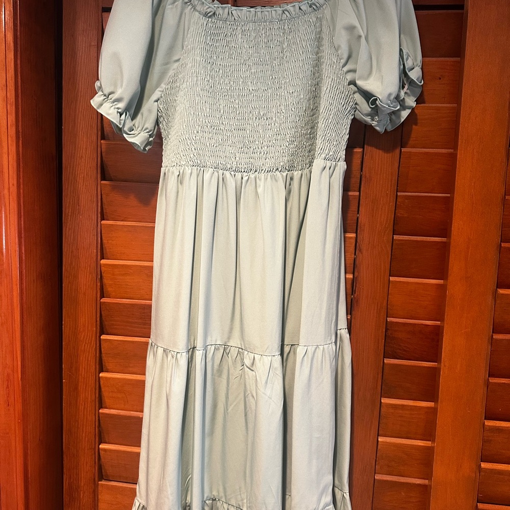SHEIN Curve Sage Green Dress